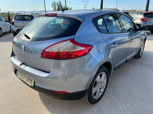 RENAULT MEGANE DYNAMIQUE 2.0 AUTO SPANISH LHD IN SPAIN 76000 MILES SUPERB 2008